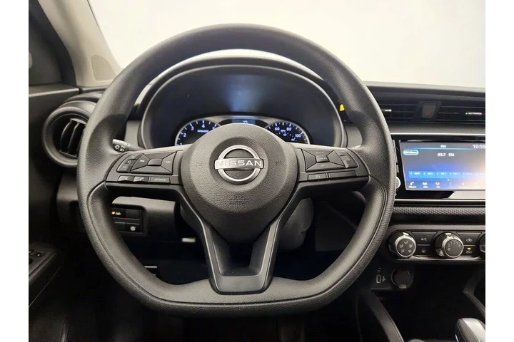 $19998 : Nissan Kicks 2024 S 4dr Cros image 10