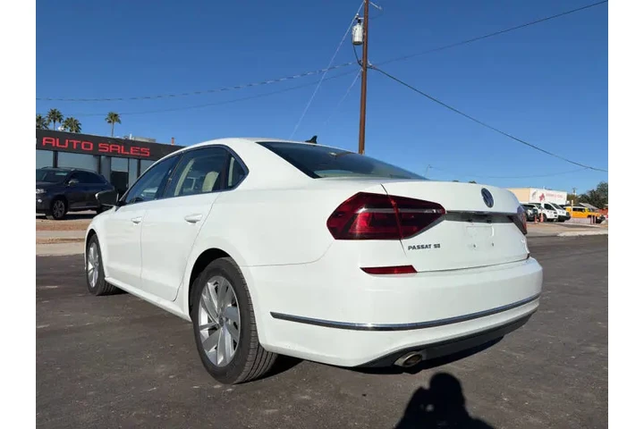 $10995 : 2018 Passat 2.0T SE image 8