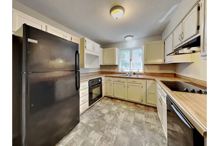 $940 : Affordable accommodation image 6