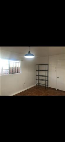 $1625 : Studio tipo casita image 1