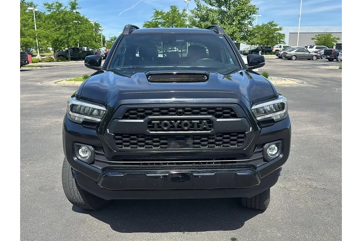 $31296 : Silver Certified 2022 Tacoma image 6