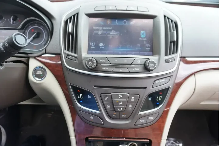 $15988 : Buick Regal 2017 Premium II image 8