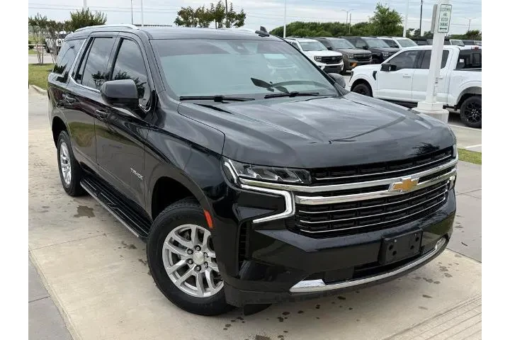 $32995 : Chevrolet Tahoe 2021 4x2 LT image 3