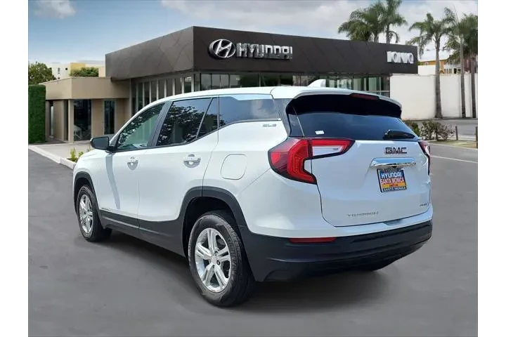 $19995 : GMC Terrain 2024 AWD SLE 4dr image 5