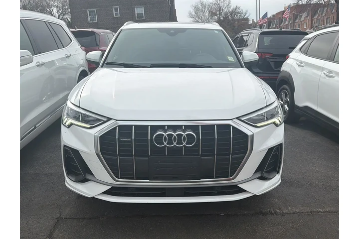 $21977 : Audi Q3 2020 AWD quattro S l image 2