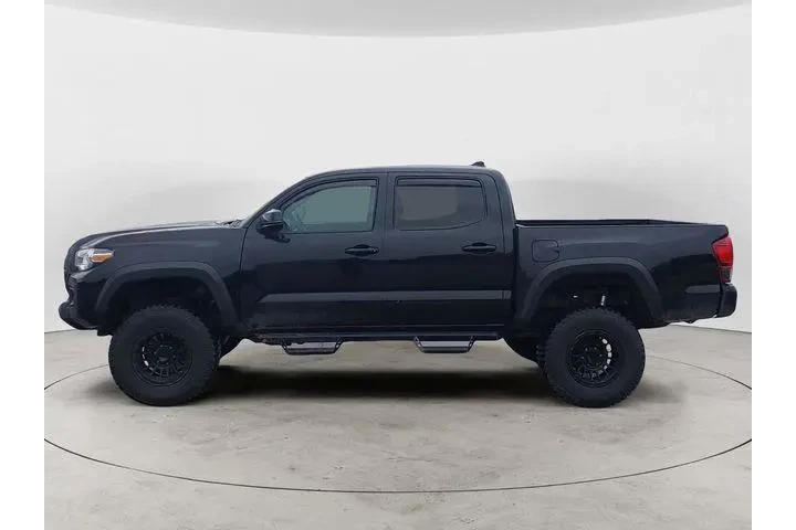 $31561 : Toyota Tacoma 2019 4x4 TRD P image 2