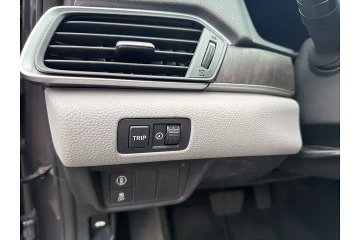 $22992 : Honda Accord Hybrid 2018 EX- image 7