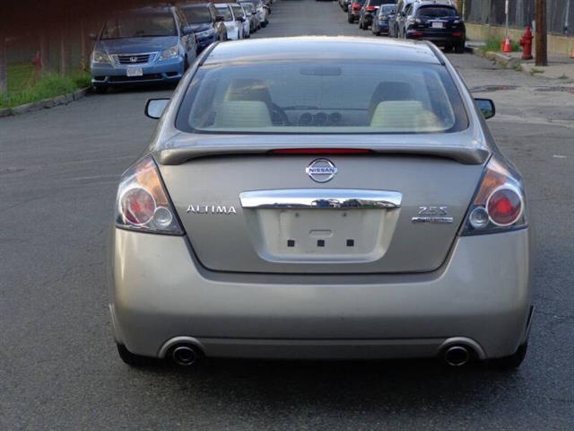 $8950 : 2011 Altima 2.5 S image 7