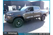 GMC Canyon 2023 4x4 Elevatio en Long Island