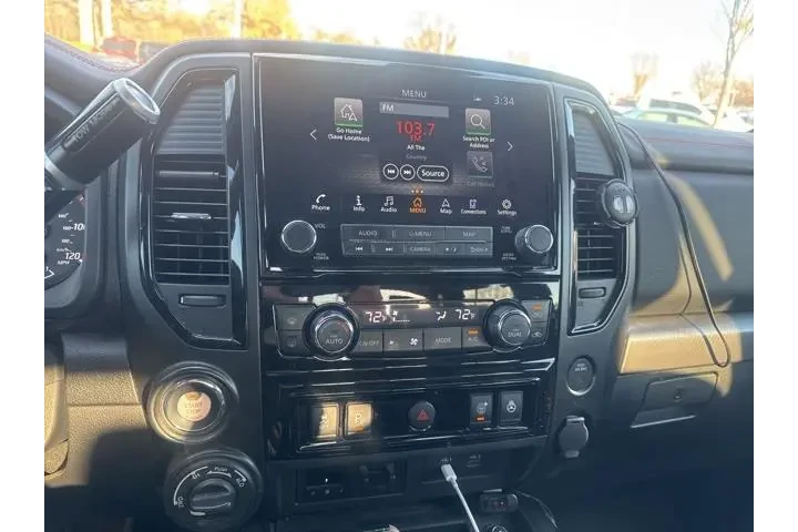 $32950 : Nissan Titan 2022 4x4 PRO-4X image 9