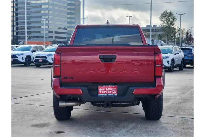 $37474 : Toyota Tacoma 2024 4x4 SR5 4 image 6