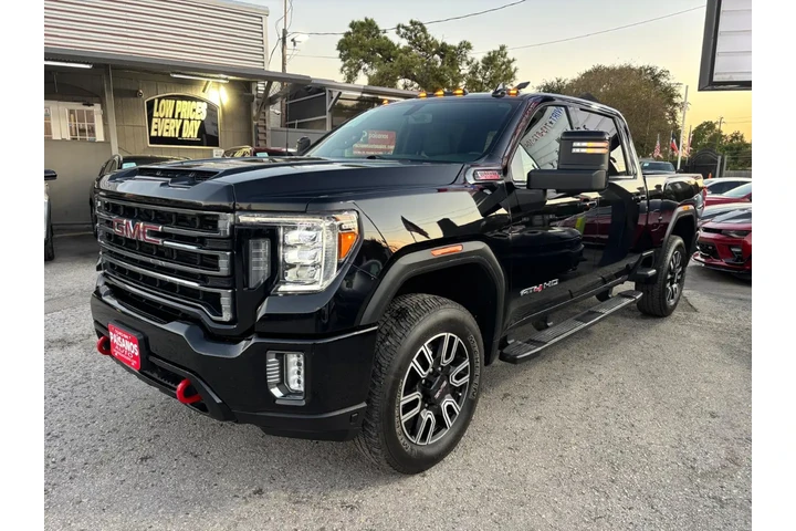 2022 GMC Sierra 2500HD 4WD Cr image 1