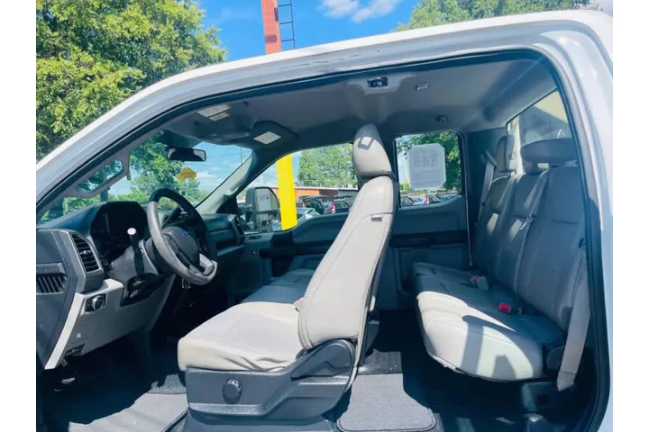2018 F-350 Super Duty image 8