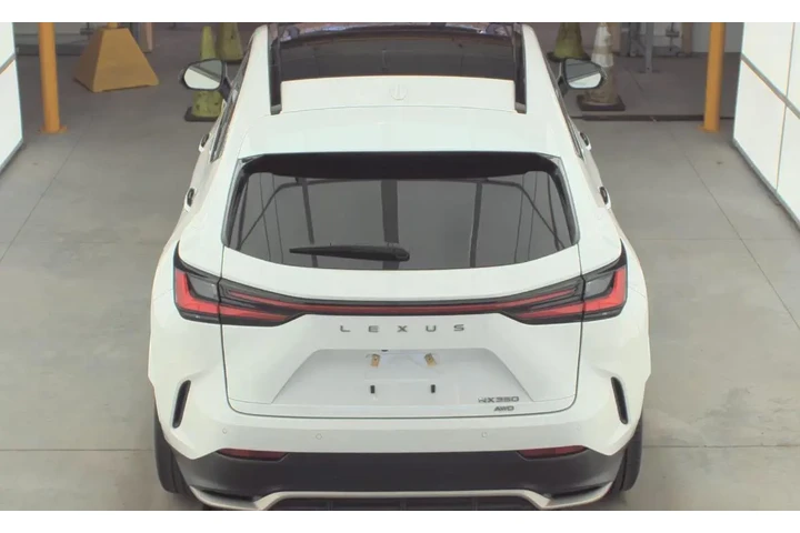 $37990 : Lexus NX 350 2024 AWD F SPOR image 7