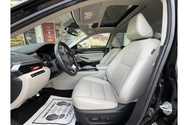 $16999 : 2019 Altima 2.5 SL image 10