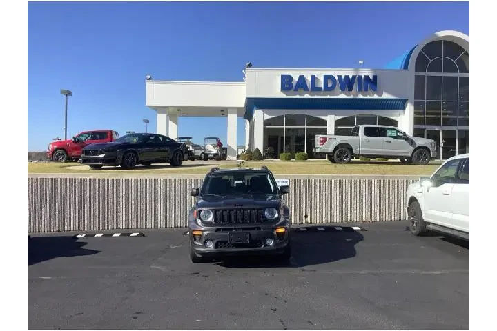 $12750 : Jeep Renegade 2020 4x4 Latit image 2