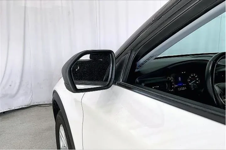 $23831 : Ford Explorer 2022 AWD XLT 4 image 10