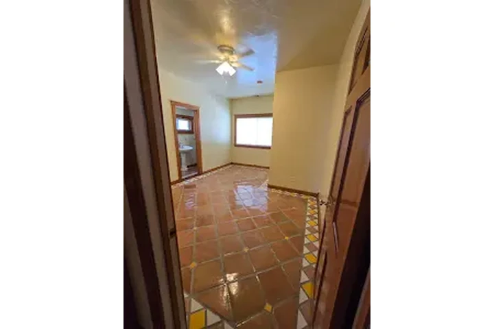 LONG BEACH CASA EN RENTA image 3