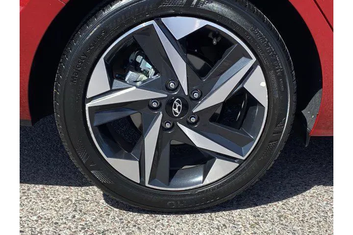 $18498 : Hyundai ELANTRA 2022 SEL 4dr image 9