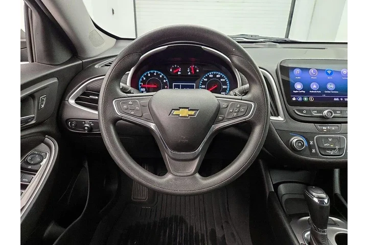 $18998 : Chevrolet Malibu 2020 LS 4dr image 10