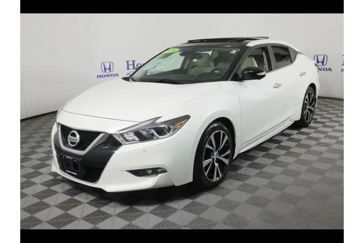 $21875 : Nissan Maxima 2018 Platinum image 3