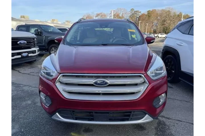 $18521 : Ford Escape 2019 Titanium 4d image 2