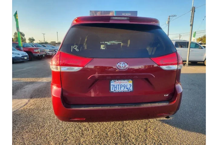 $15599 : 2014 Sienna LE 7-Passenger Au image 5