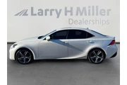 $21317 : Lexus IS 300 2018 4dr Sedan thumbnail