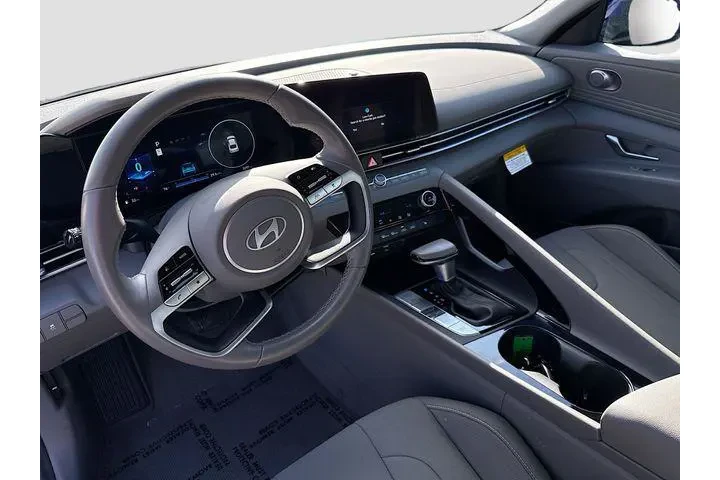 $19706 : Hyundai ELANTRA 2025 SEL Con image 9