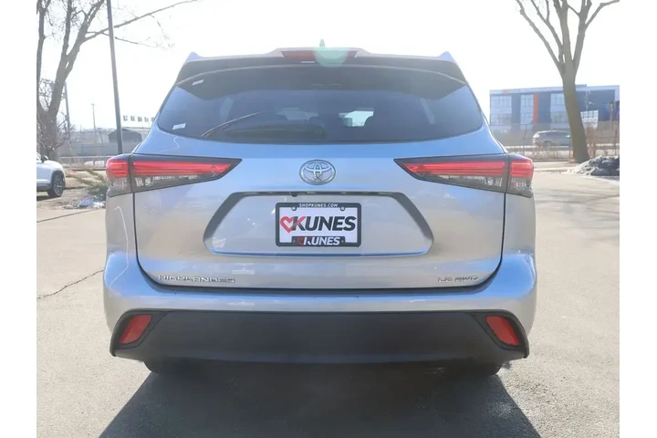 $26977 : Toyota Highlander 2022 AWD L image 8