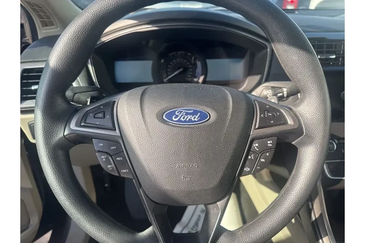 $11706 : Ford Fusion 2018 SE 4dr Seda image 8