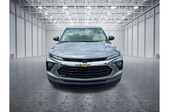 $22495 : Chevrolet Trailblazer 2024 L image 2