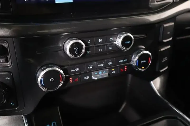 $33722 : Ford F-150 2022 4x4 XLT 4dr image 7