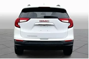 $19899 : GMC Terrain 2022 SLE 4dr SUV thumbnail