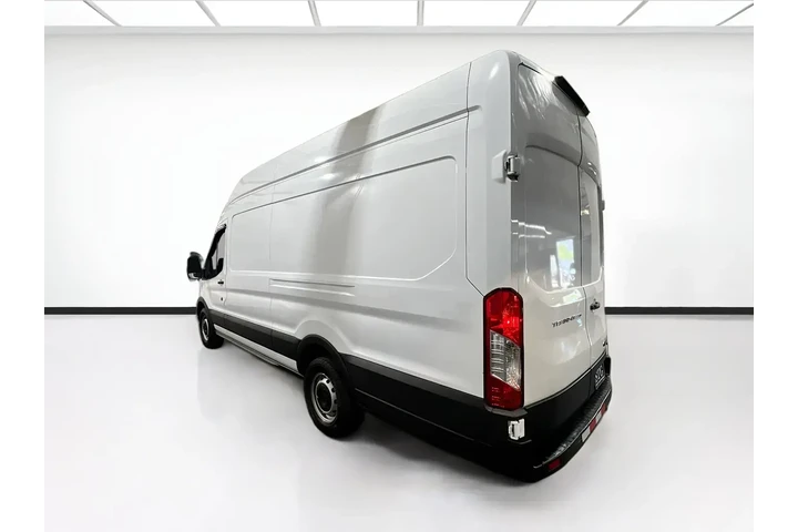 $31688 : Ford Transit 2023 250 3dr LW image 3