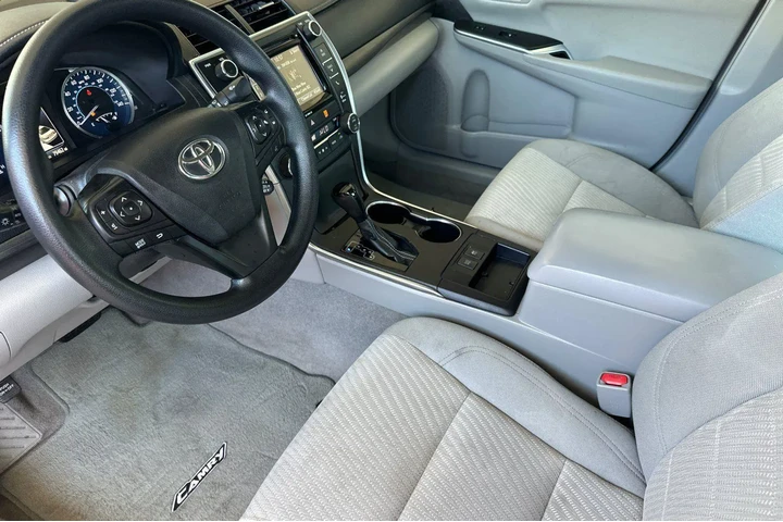 $16500 : Toyota Camry Hybrid 2016 LE image 8