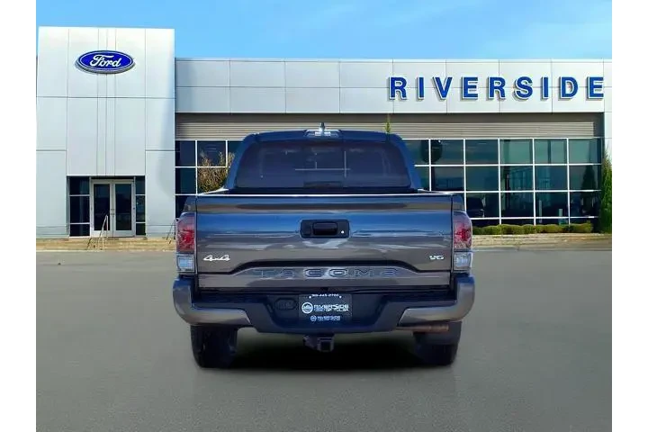 $35380 : Toyota Tacoma 2023 4x4 SR5 V image 5