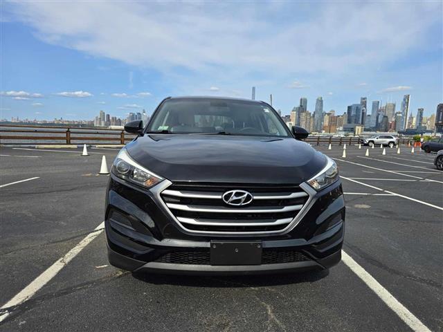 $12495 : 2018 HYUNDAI TUCSON image 7