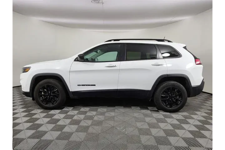 $24899 : Jeep Cherokee 2023 4x4 Altit image 2