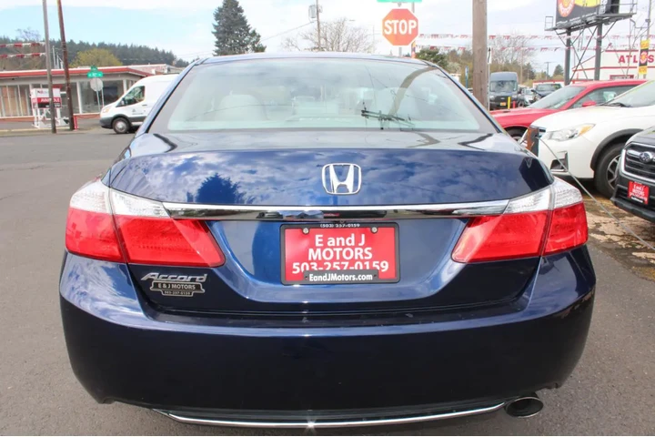 $14995 : 2015 Accord Sedan 4dr I4 CVT image 6