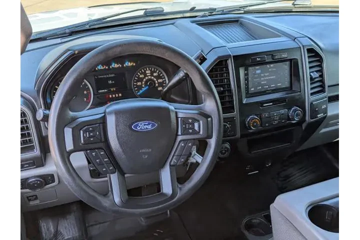 $19537 : Ford F-150 2018 4x4 Lariat 4 image 10