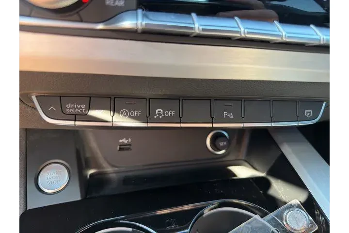 $38992 : Audi A5 Sportback 2024 AWD q image 10