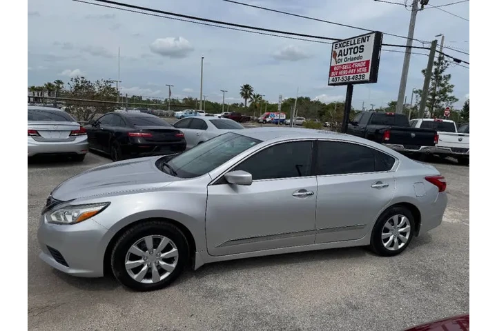 $6497 : 2016 Altima 2.5 S image 9