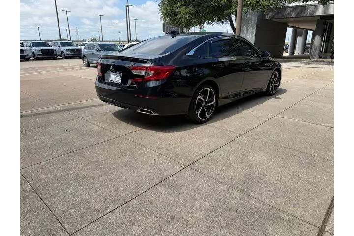 $24980 : Honda Accord 2022 Sport 4dr image 5