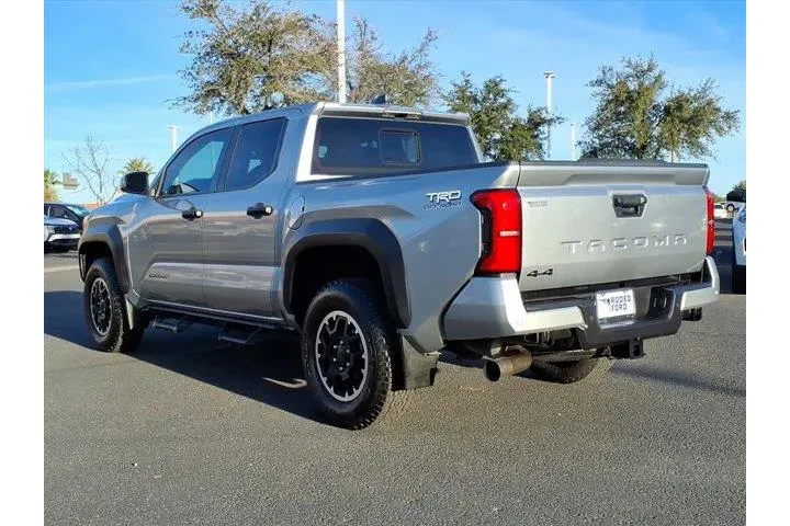 $38900 : Toyota Tacoma 2024 4x4 Limit image 3