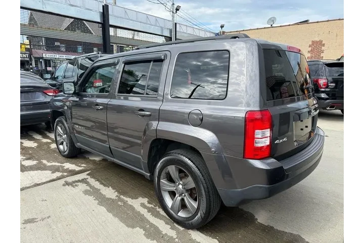 $5995 : 2015 Patriot Latitude 4WD image 3