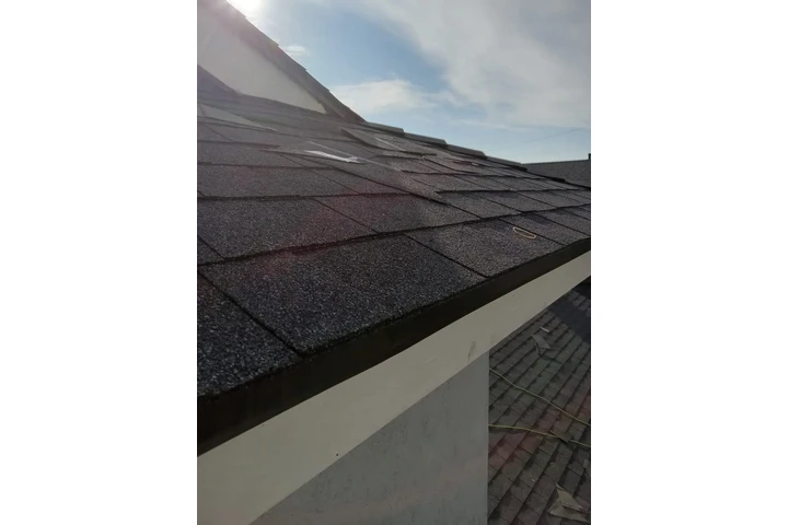 Sarmiento's Roofing...Shingles image 1