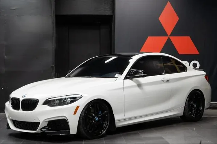 $28995 : BMW 2 Series 2018 M240i 2dr image 1