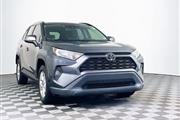 $18687 : PRE-OWNED 2020 TOYOTA RAV4 XLE thumbnail