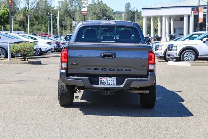 $33991 : Toyota Tacoma 2022 4x4 SR V6 image 4